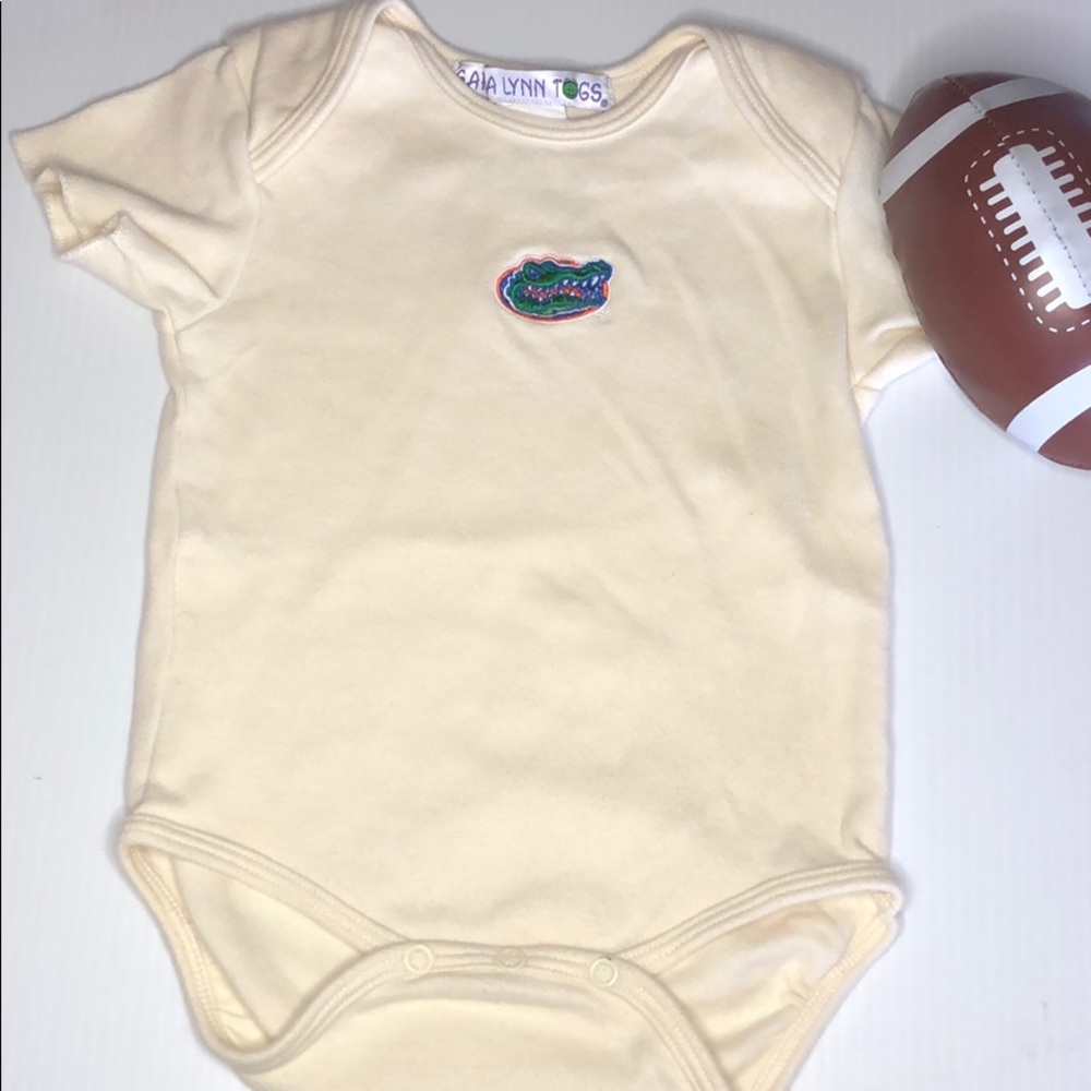 Baby Florida Gators‎ onesie off-white sz 12-18 mos